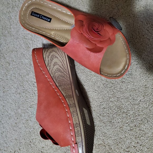 Women's GC Wedge Sandals - Picture 5 of 10